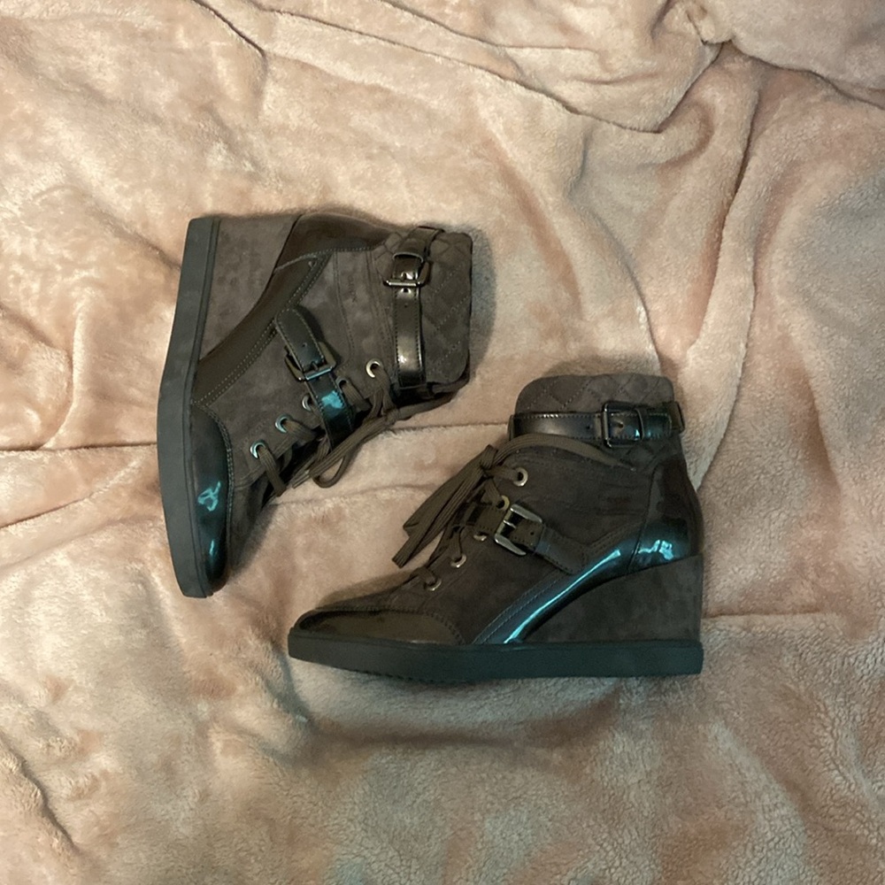 GEOX Respira wedge brown boots